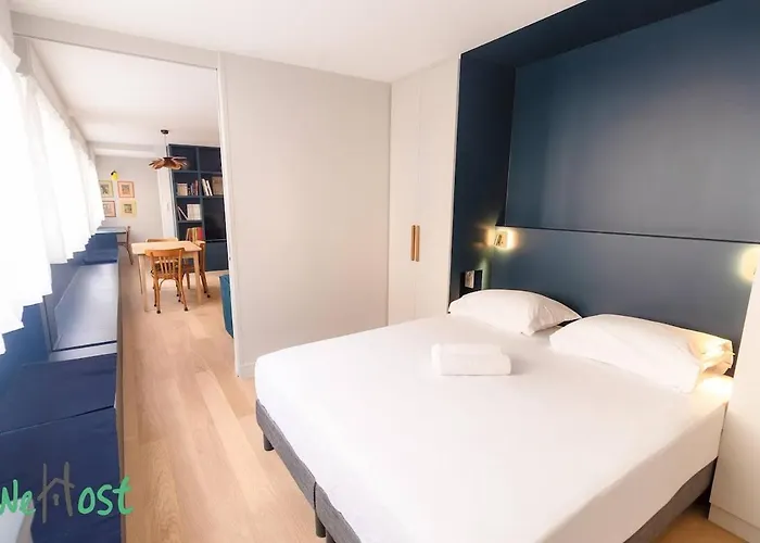 아파트 Tres Bel Pres Du Chateau 베흑사이으
